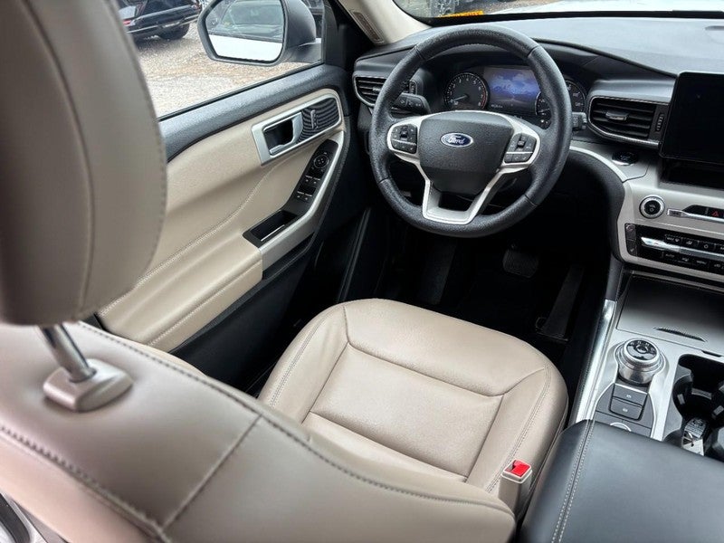 2022 Ford Explorer XLT 4WD