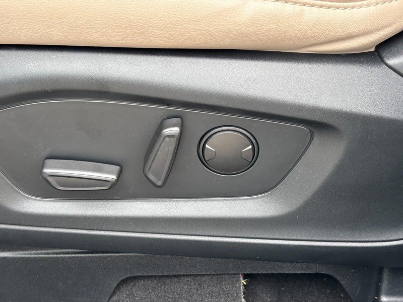 2022 Ford Explorer XLT 4WD