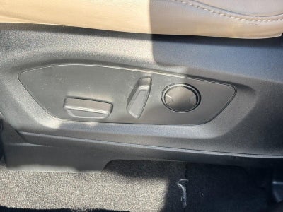 2023 Ford Explorer XLT 4WD