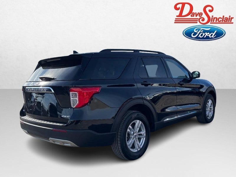 2023 Ford Explorer XLT 4WD
