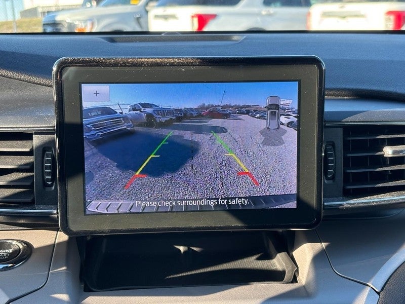 2023 Ford Explorer XLT 4WD