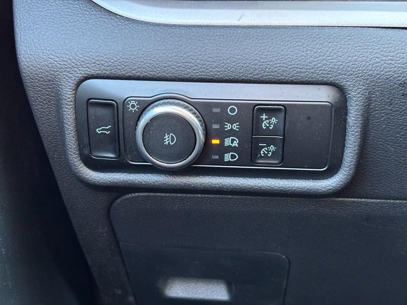 2023 Ford Explorer XLT 4WD