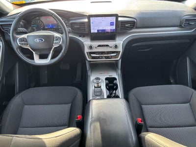 2023 Ford Explorer XLT 4WD
