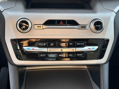 2023 Ford Explorer XLT 4WD