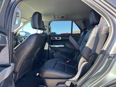 2023 Ford Explorer XLT 4WD