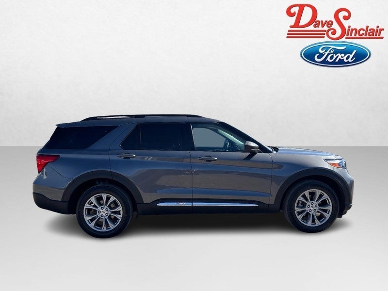 2023 Ford Explorer XLT 4WD