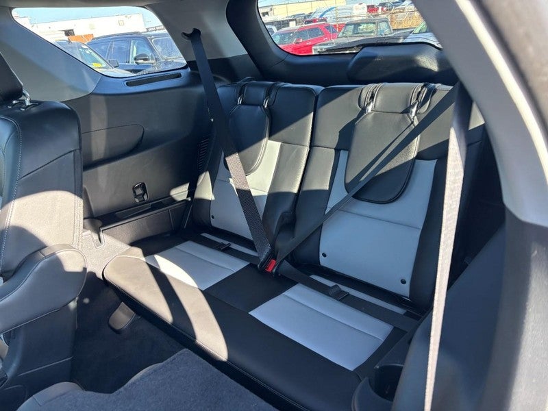 2023 Ford Explorer XLT 4WD