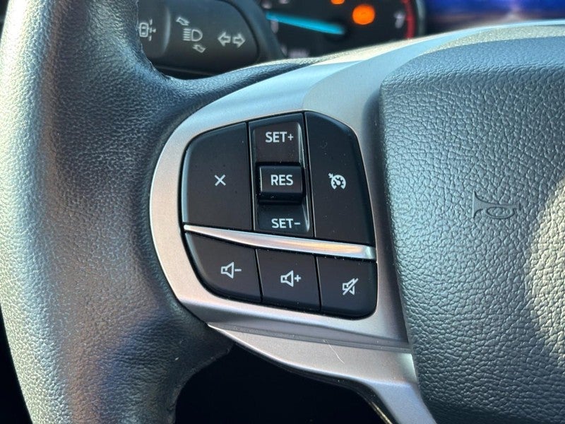 2023 Ford Explorer XLT 4WD