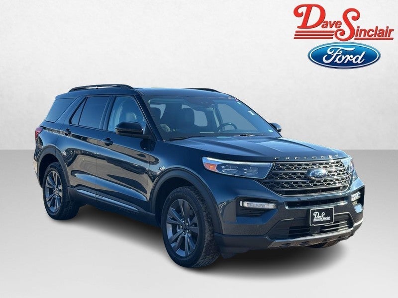 2023 Ford Explorer XLT 4WD