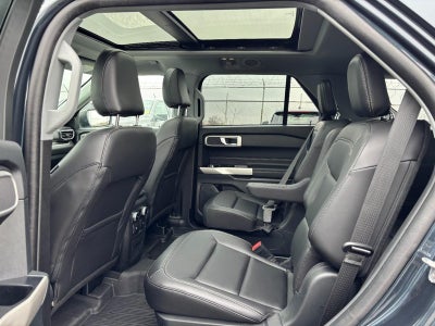 2023 Ford Explorer XLT 4WD