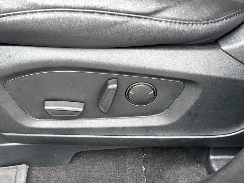 2023 Ford Explorer XLT 4WD