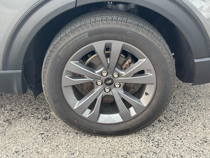 2023 Ford Explorer XLT 4WD