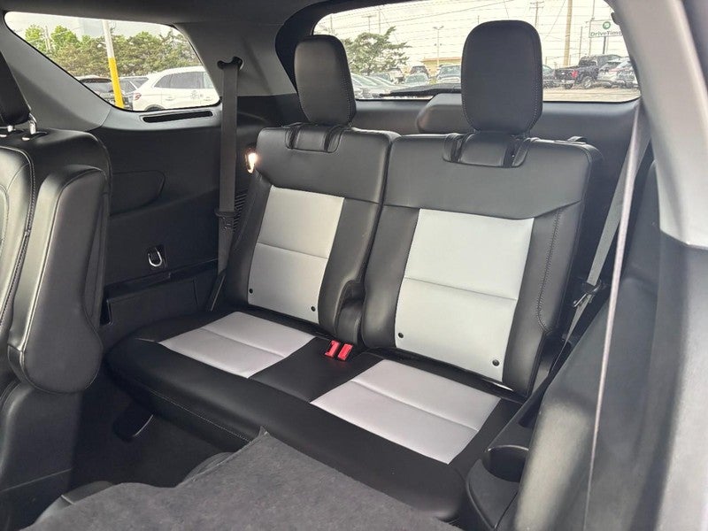 2023 Ford Explorer XLT 4WD