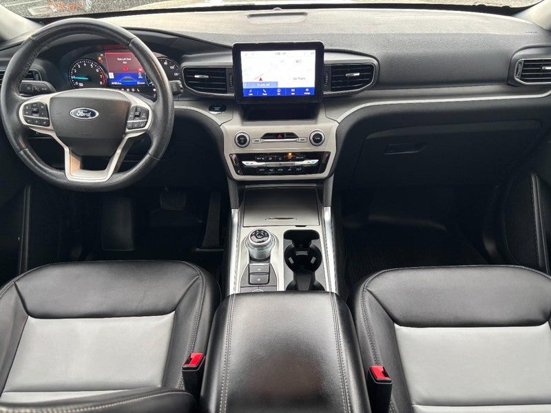 2023 Ford Explorer XLT 4WD