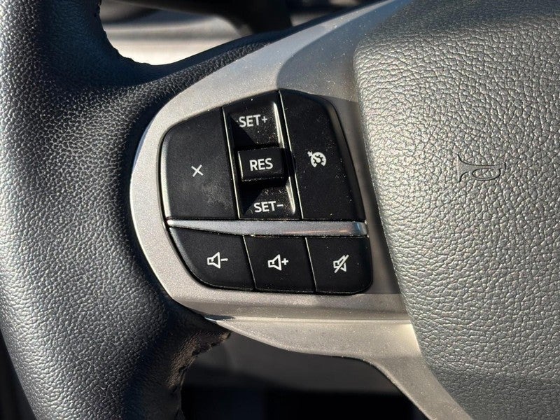 2023 Ford Explorer XLT 4WD