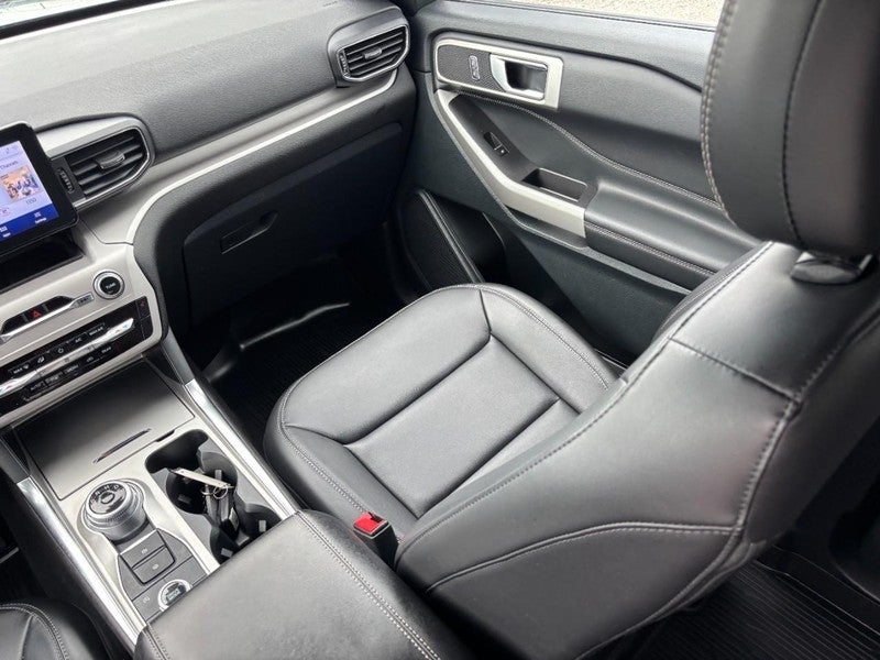 2024 Ford Explorer XLT 4WD