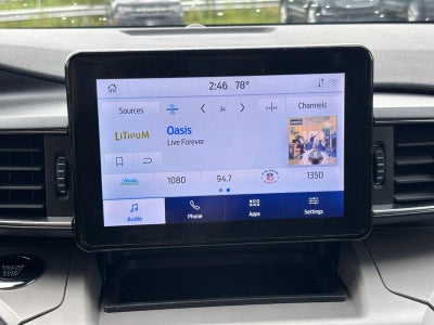 2024 Ford Explorer XLT 4WD