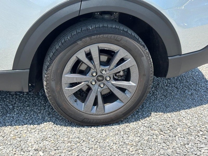 2024 Ford Explorer XLT 4WD