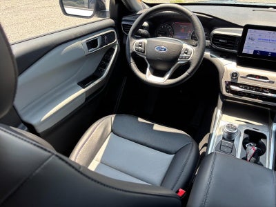 2024 Ford Explorer XLT 4WD