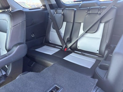 2023 Ford Explorer XLT 4WD