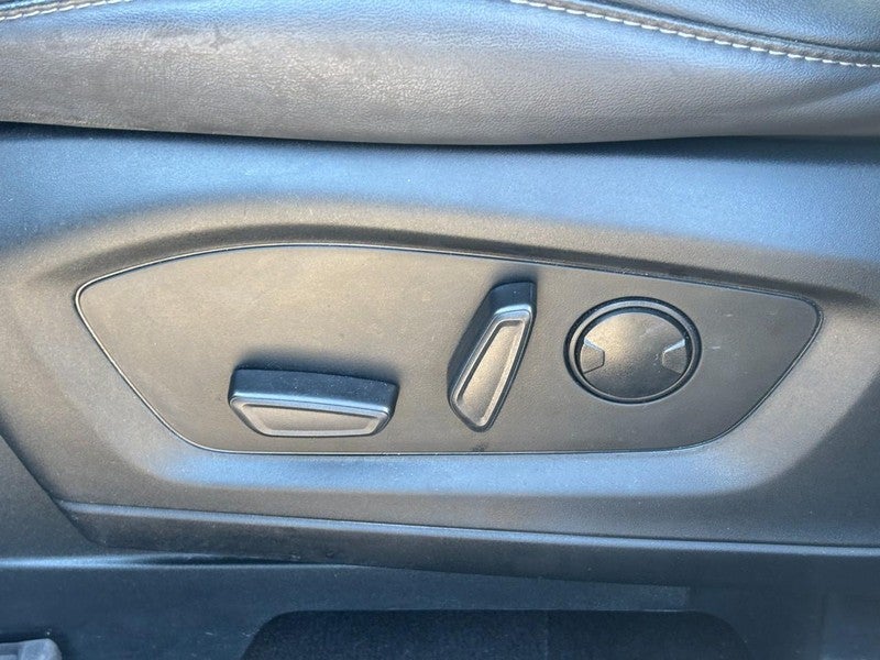 2023 Ford Explorer XLT 4WD