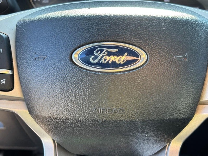 2023 Ford Explorer XLT 4WD