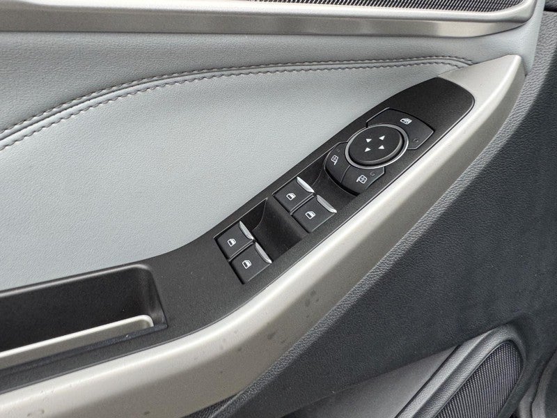 2022 Ford Explorer XLT 4WD