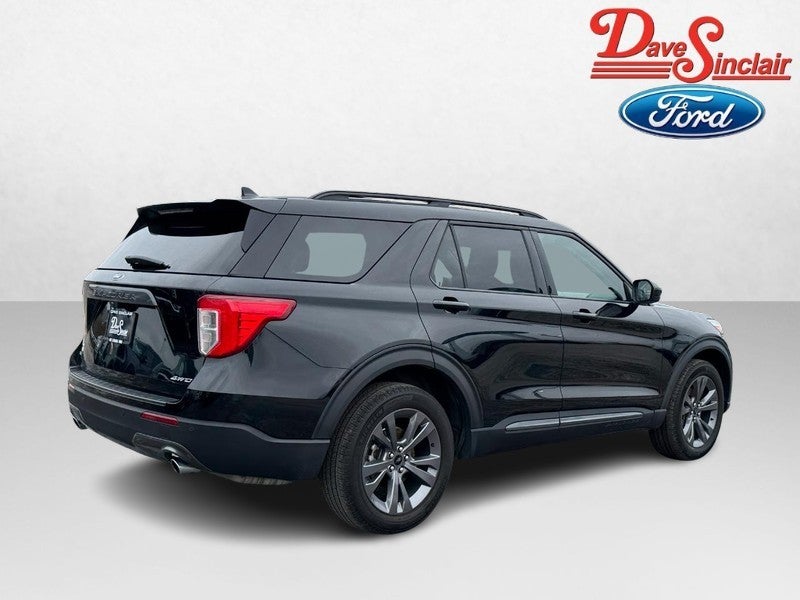 2022 Ford Explorer XLT 4WD