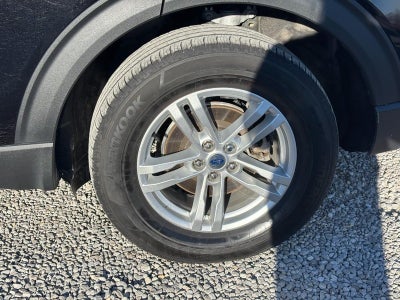 2023 Ford Explorer XLT 4WD