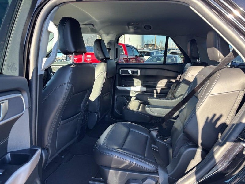 2023 Ford Explorer XLT 4WD