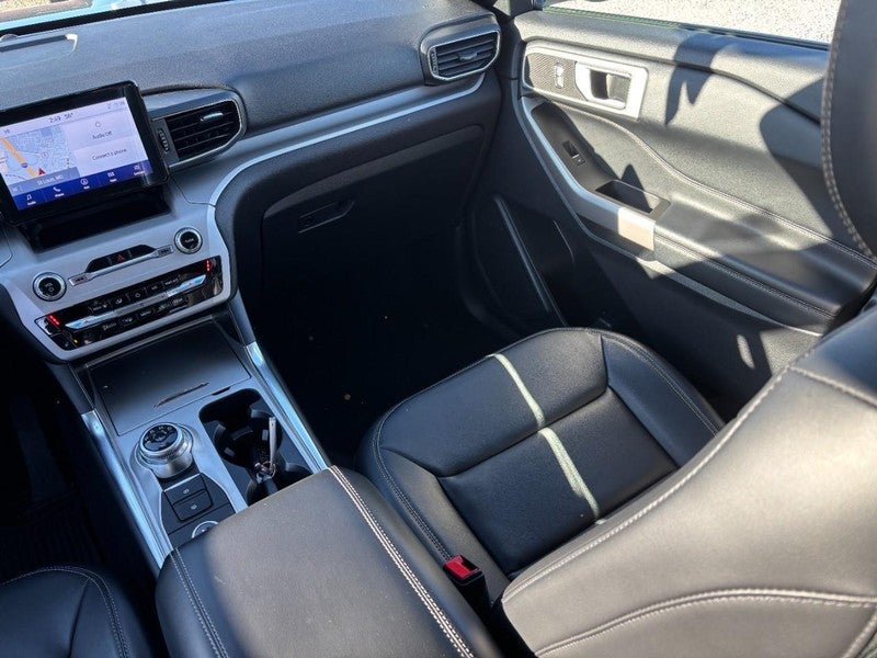 2023 Ford Explorer XLT 4WD