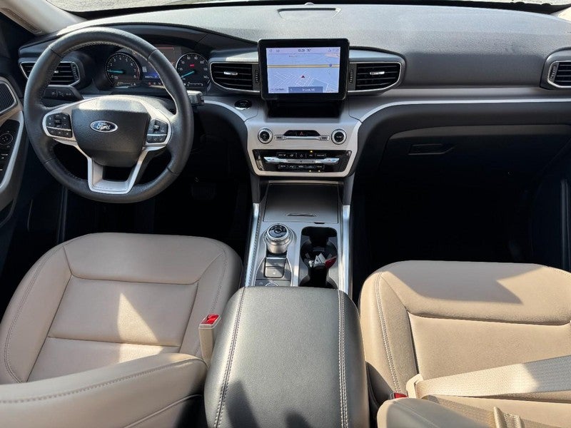 2023 Ford Explorer XLT 4WD