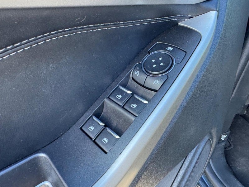 2023 Ford Explorer XLT 4WD