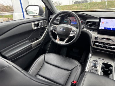 2023 Ford Explorer XLT 4WD