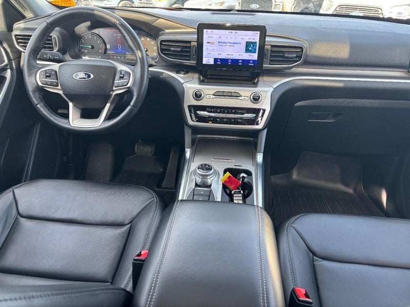 2022 Ford Explorer XLT 4WD