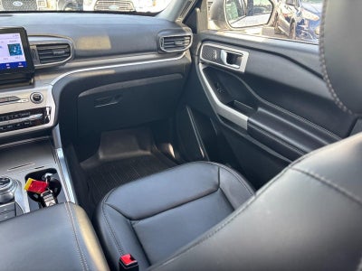 2022 Ford Explorer XLT 4WD