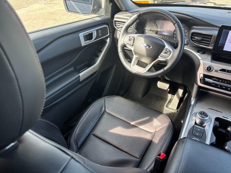 2022 Ford Explorer XLT 4WD