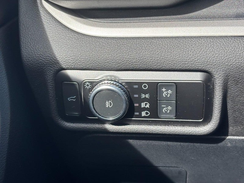 2022 Ford Explorer XLT 4WD