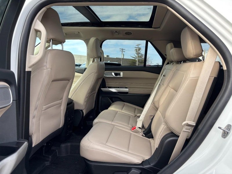 2023 Ford Explorer XLT 4WD