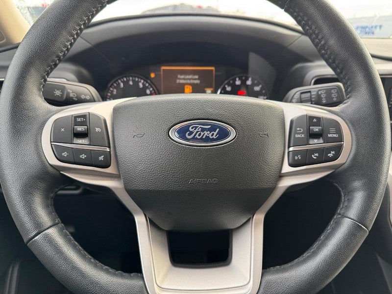 2023 Ford Explorer XLT 4WD
