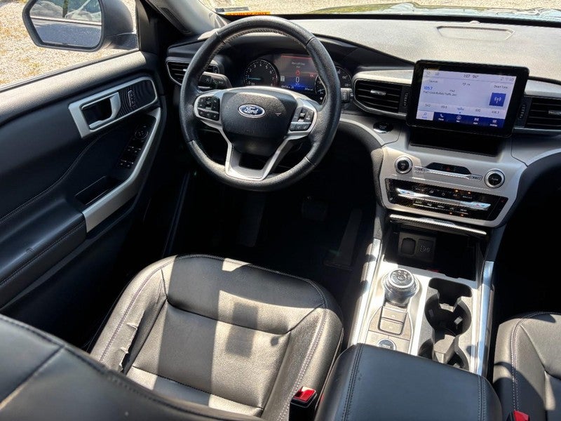 2024 Ford Explorer XLT 4WD
