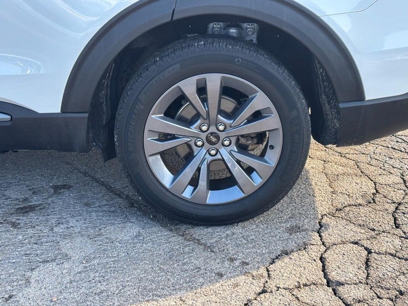 2022 Ford Explorer XLT 4WD