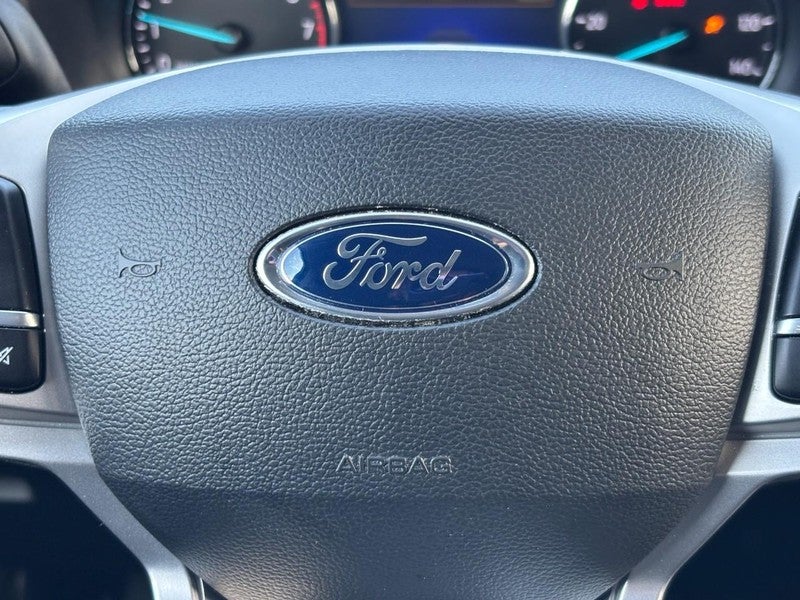 2022 Ford Explorer XLT 4WD