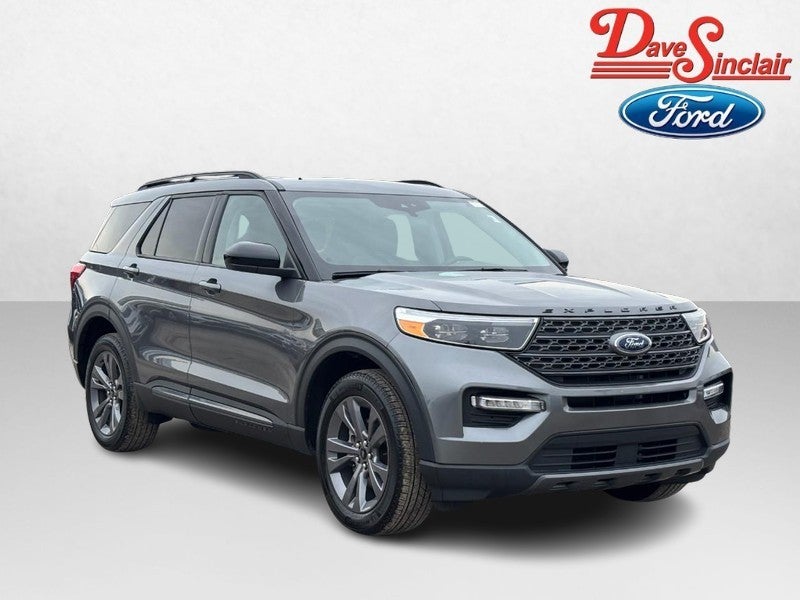 2023 Ford Explorer XLT 4WD