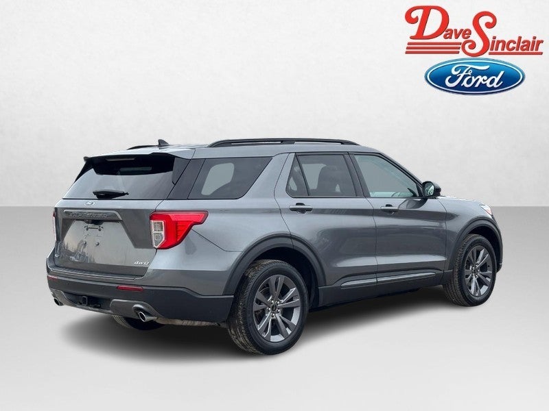 2023 Ford Explorer XLT 4WD