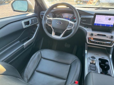 2023 Ford Explorer XLT 4WD