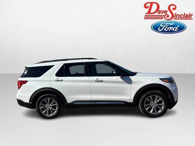 2023 Ford Explorer XLT 4WD