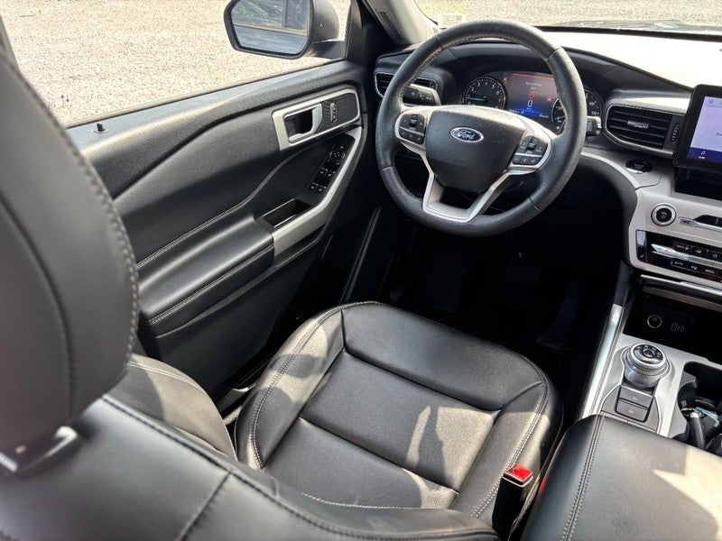 2024 Ford Explorer XLT 4WD