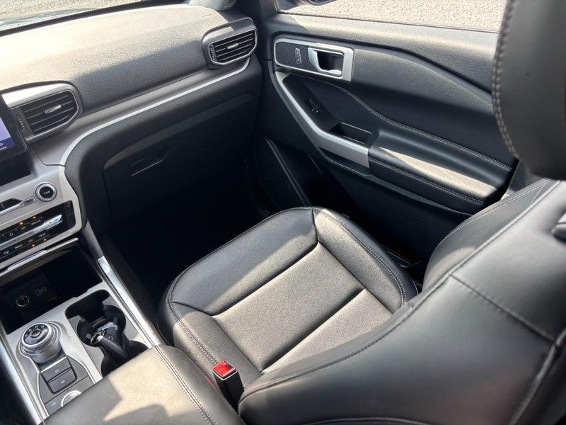 2024 Ford Explorer XLT 4WD
