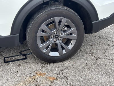 2025 Ford Explorer Active 4WD